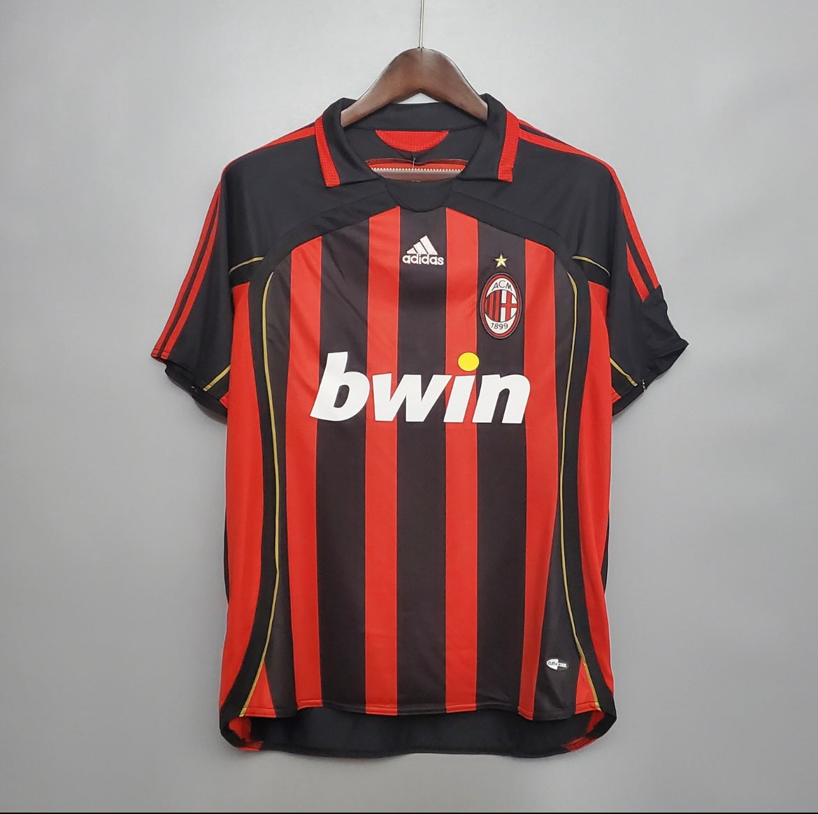 Retro 06/07 AC Milan home