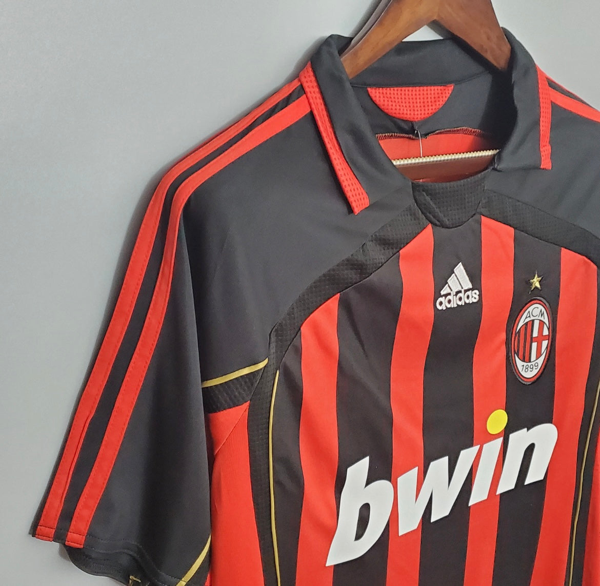 Retro 06/07 AC Milan home