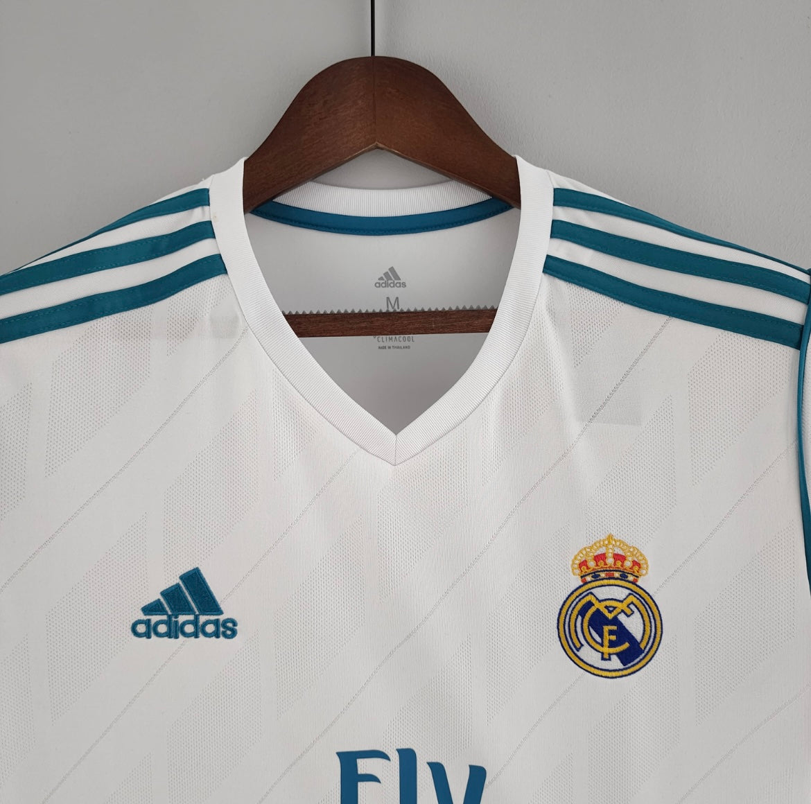 Retro 17/18 Real Madrid home