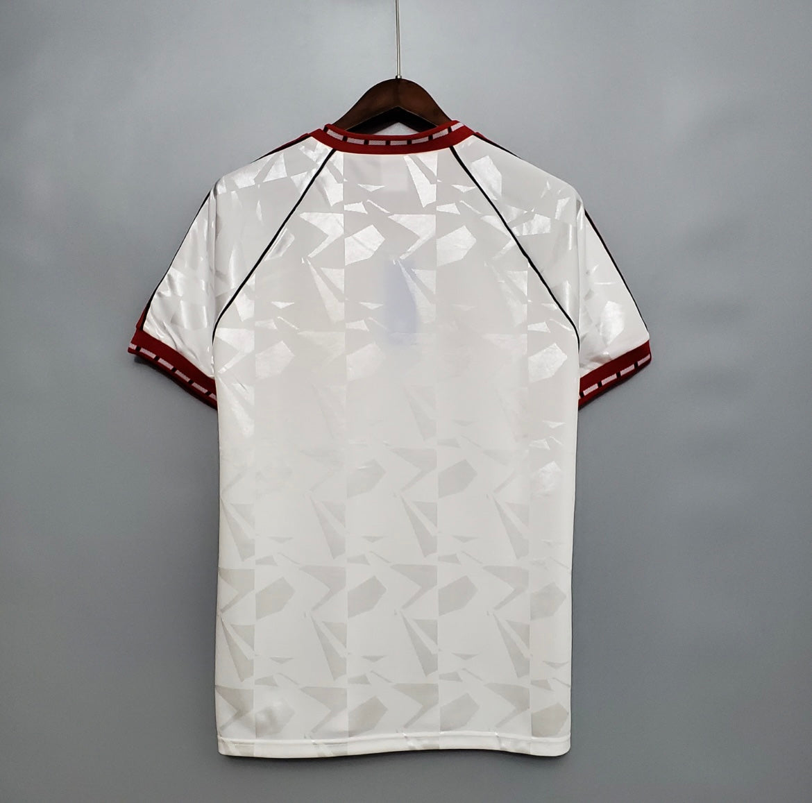 retro 1991 M-U white