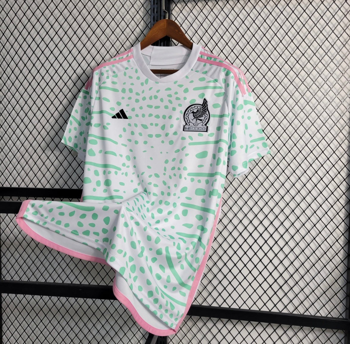23/24 Mexico White