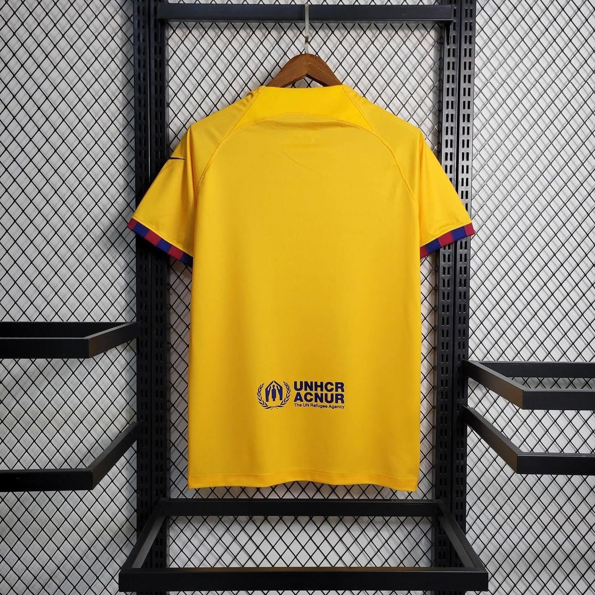 Barcelona 4 away