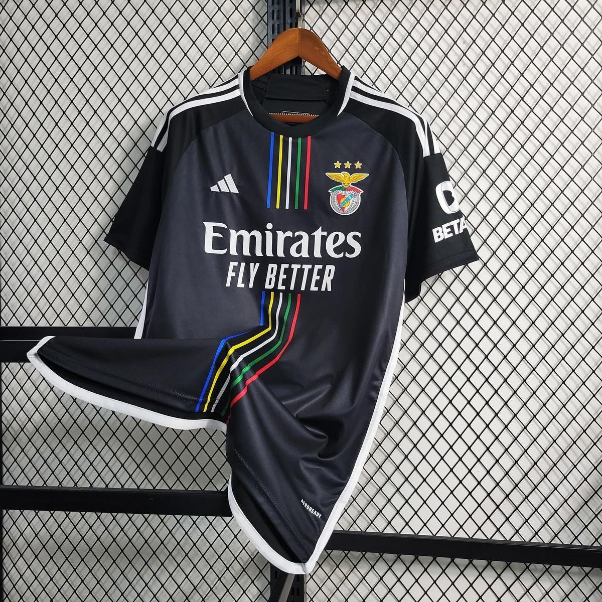 Benfica away 23-24