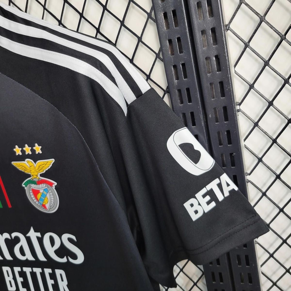 Benfica away 23-24