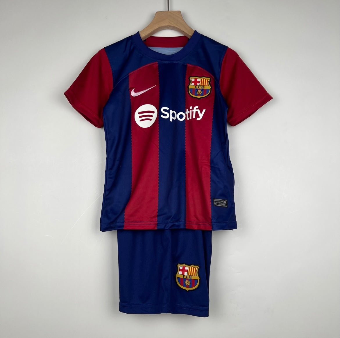 Barcelona home 23/24 kids