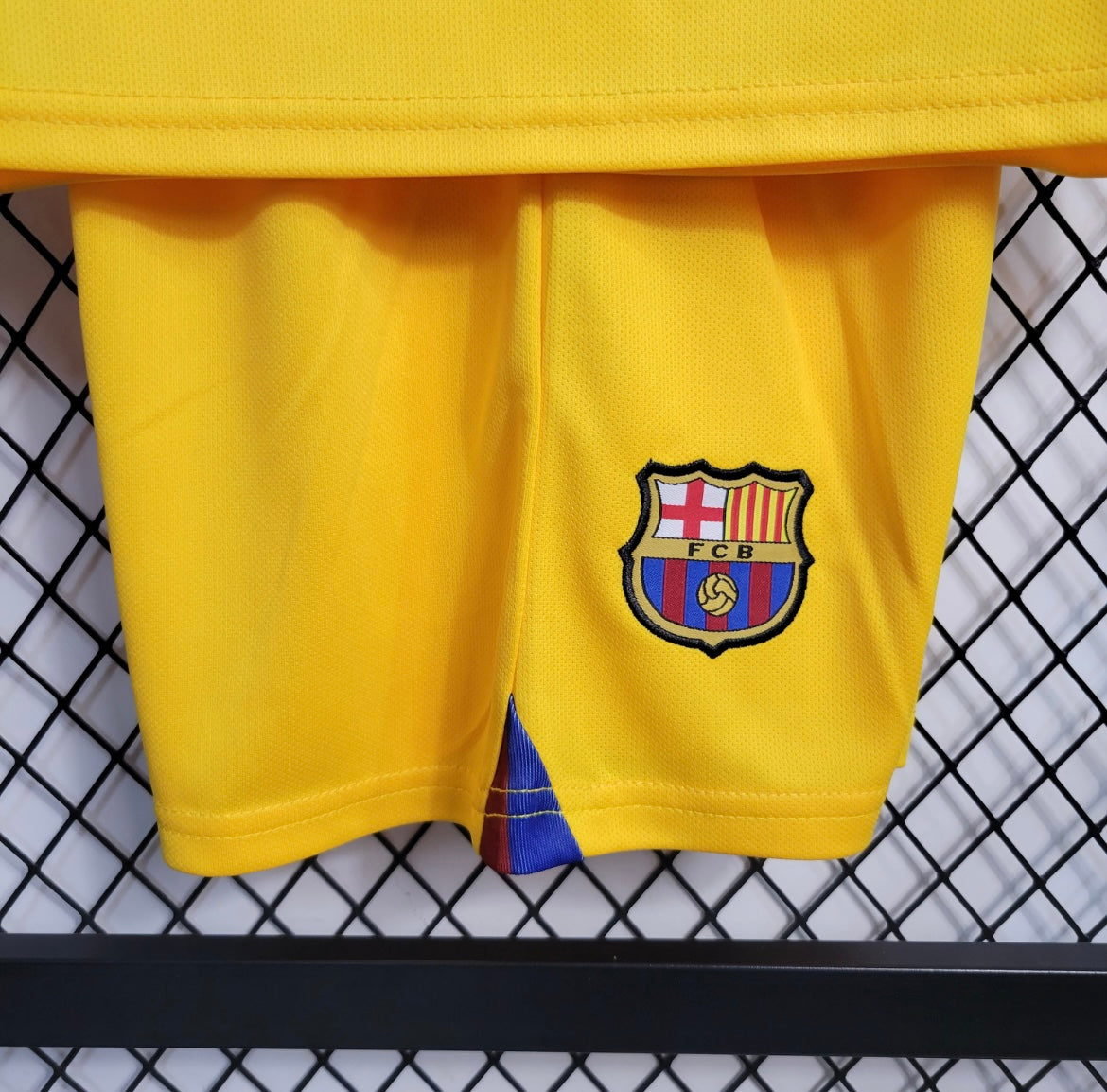 Barcelona fourth away kids