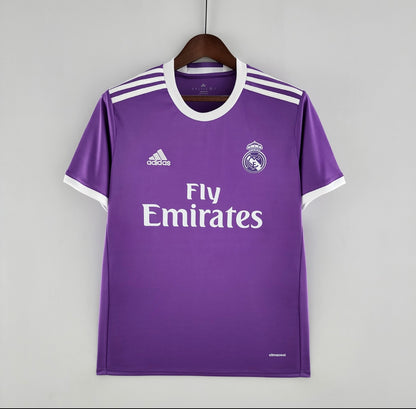 Retro Real Madrid 17/18 away
