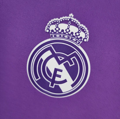 Retro Real Madrid 17/18 away
